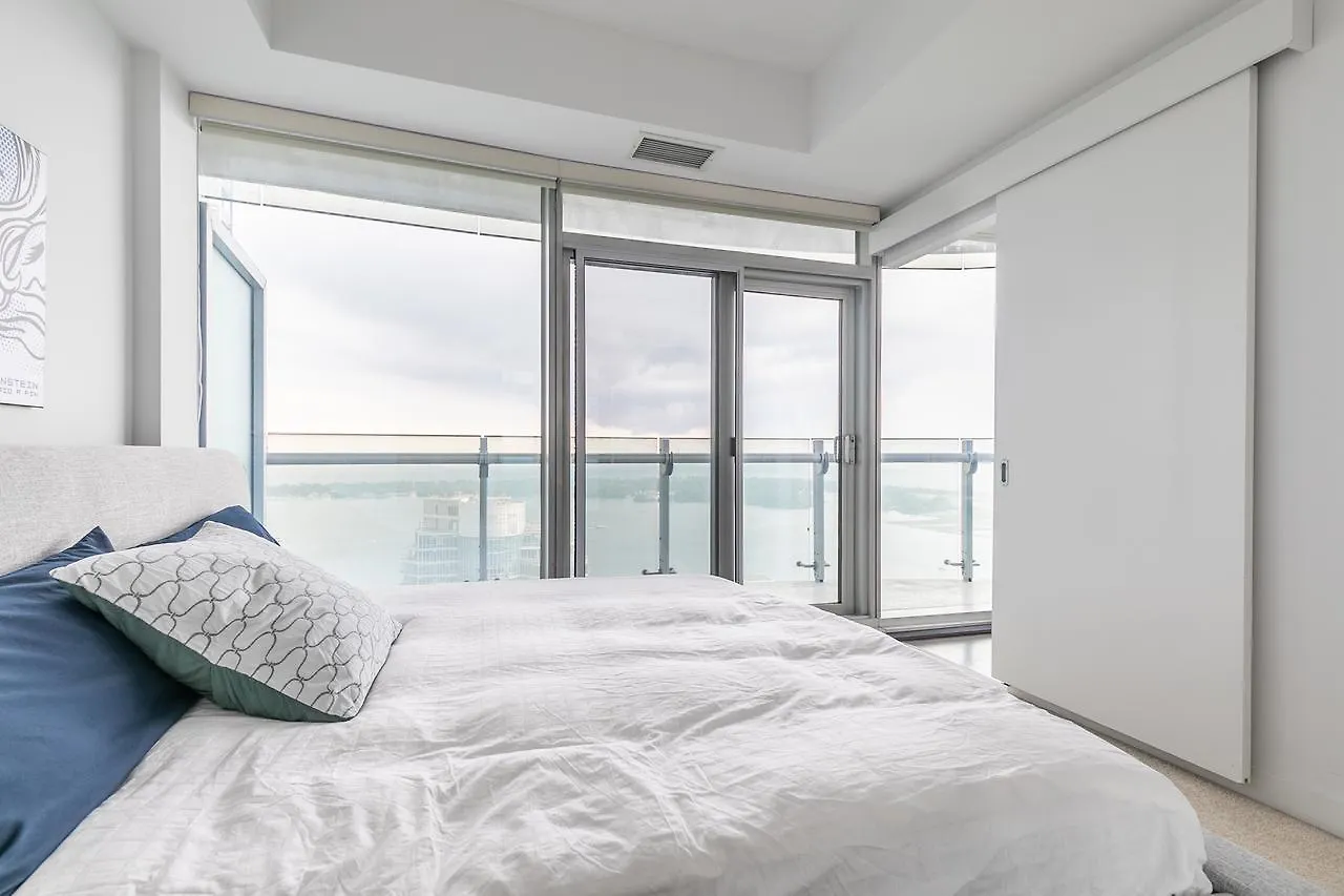 Executive Corner Suite With Panoramic View Toronto 0*,  Canada
